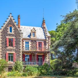 Un château pour vos vacances à 10min plage