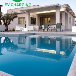 Villa Kora Suites&Pool, hotel v mestu San Leone
