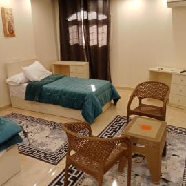 رويال للغرف الفندقية, hotel Mît Khamîs városában