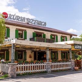 Kuria Bzenica, hotell sihtkohas Bzenica