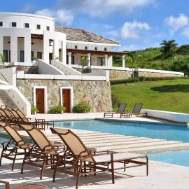 Las Verandas Hotel & Villas, viešbutis mieste First Bight