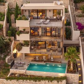 Villa Eleven Excelsior - Skyline Gym, Pool, Beach and Spa