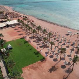 Family Holiday 2 Bedroom Chalet with free Beach & Pool in Sharm, Egypt, hotel in Sharm El Sheikh