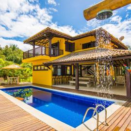 Casa Edy Casa Vacanze vista mare con piscina a 200 m dalla spiaggia - Perfetta per famiglie e gruppi, hotel in Praia do Forte