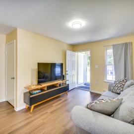 Explore & Relax! Norfolk Duplex < 1 Mi to Beach