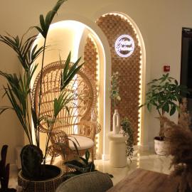 Hotel Ariana, hotel em Tăşnad