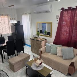 Joy's Home Rental、タグビラランのホテル