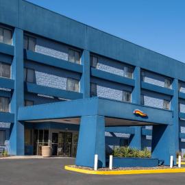 Baymont by Wyndham Davenport, hotel Davenportban