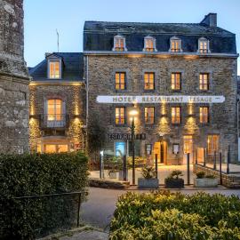 Hotel Restaurant Lesage: Sarzeau şehrinde bir otel