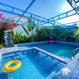 Alo Homestay Phan Thiết - Nguyên Căn 7 PN Cho 20 Khách - Bao Gồm Bếp - Hồ Bơi - Sân Chơi BBQ