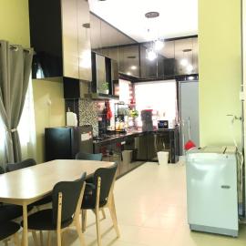 Fidaiy Homestay, hotel a Teronoh