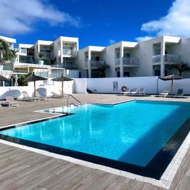 Luxury Senator Apartments, hotelli kohteessa Costa Teguise