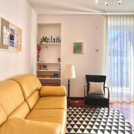 casaLaRadice, hotel din Tirano