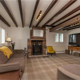 Silver Cottage, hotel in Scruton