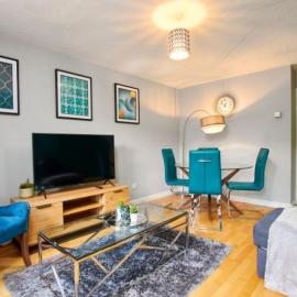 Oxford's Most Stylish House - Garden & Parking, hotel in Oxford