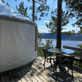 Yourte Forêt des Murmures, hotel v destinácii Sacré-Coeur-Saguenay