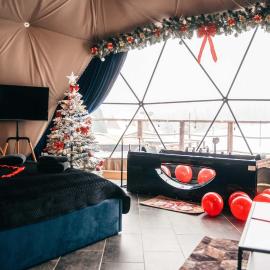Góralski Harem Osada Glamp & Glass z Jacuzzi i Balią, hôtel à Zakopane