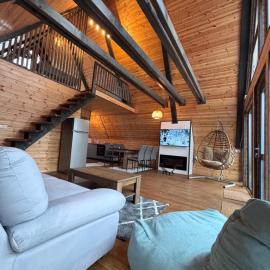 Transilvania Chalet, hotel a Zărneşti