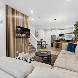 The Urban Haven Extended-Stay Friendly 3bed Sleeps 7