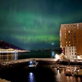 New Aptartment Ocean View Central, hotel Tromsøben