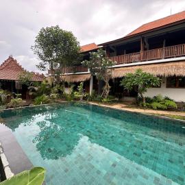 Hideaway Amed, khách sạn ở Ambat