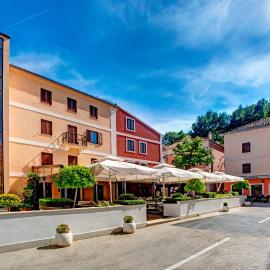 Hotel Skradinski Buk, viešbutis mieste Skradin