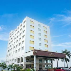 Hotel Meridian Inn, hotel in Tirunelveli