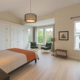 Modern 1 block from Metro subway Minutes to Capital, Museums and National Mall: Washington'da bir otel