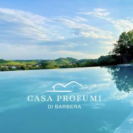 Casa Profumi di Barbera - Infinity Pool, Luxurious bedrooms and Historic Charm