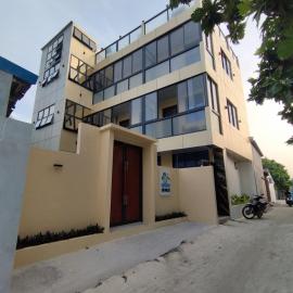 Fini Palace, hotell 