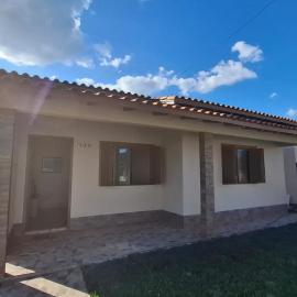 Casa amigos, família e Praia- Atlântida Sul