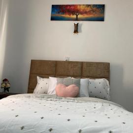 Kwabenya에 위치한 호텔 EdenRose Guest House