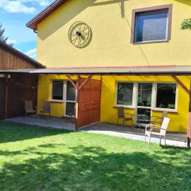 Pod Słońcem - Ośrodek wypoczynkowy Sztutowo, hotel in Sztutowo