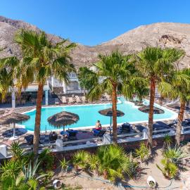 Sandy's Paradise- Adults Only, hotel di Perissa