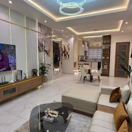 Luxury 2 Bedroom in Lekki Phase 1 with 24 7 Power and Super Fast WiFi: Lagos şehrinde bir otel