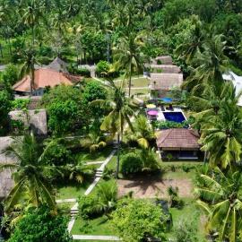 Namaste Bungalows Resort, hotel in Nusa Penida