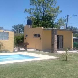 Lo de Benja, hotel in Agote