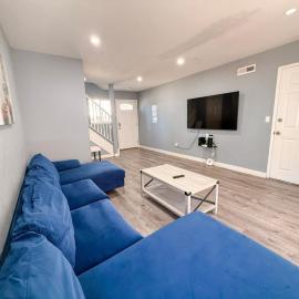 Charming Lake Tahoe Getaway 30 Plus Days Bookings Only Accepted, hotel v mestu Zephyr Cove