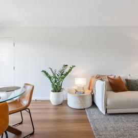 Spacious Apartment Near Cronulla Beach