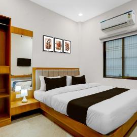 Super Hotel O Dashashwamedh Ghat Varanasi