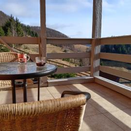 Independent Chalet, hotel a Şirnea