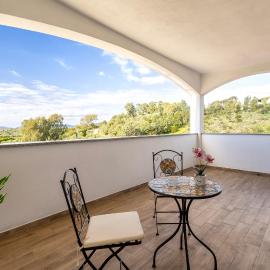 New and Vintage Villa - Anni 70'