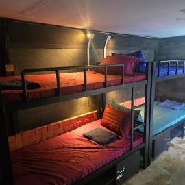 Lunar Park, hotel in Phumi Ta Phul
