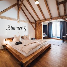 Alte Kass Hotel & Kaffeehaus, hotel u gradu Neidlingen