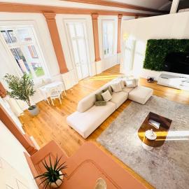 NIRO I Exklusive Residenz - Historischer Ballsaal - Deluxe, Infrarotkabine, Pac-Man, Parkplatz, TV