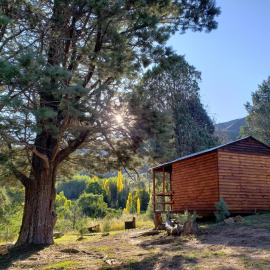 CABINS & CARAVAN at Old Mill Drift Guest Farm, hotel v mestu Fouriesburg