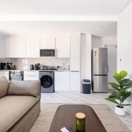 116 Paarl - Lux 1 Bedroom Apt with AC and Parking