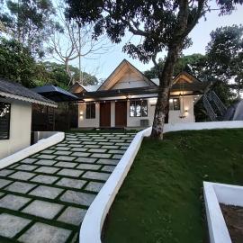 Harsham Homestay, hotelli kohteessa Pooppara