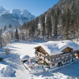 Gasthof Pension Lohfeyer, hotel i Weißbach bei Lofer