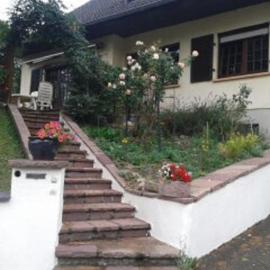B&B Ma Maison Hautes Vosges, hotel u gradu Ranspach